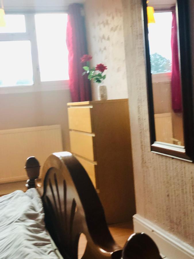 Dach Apartments - Cozy 3 Bed Apartment In Hendon Edgware Exterior photo