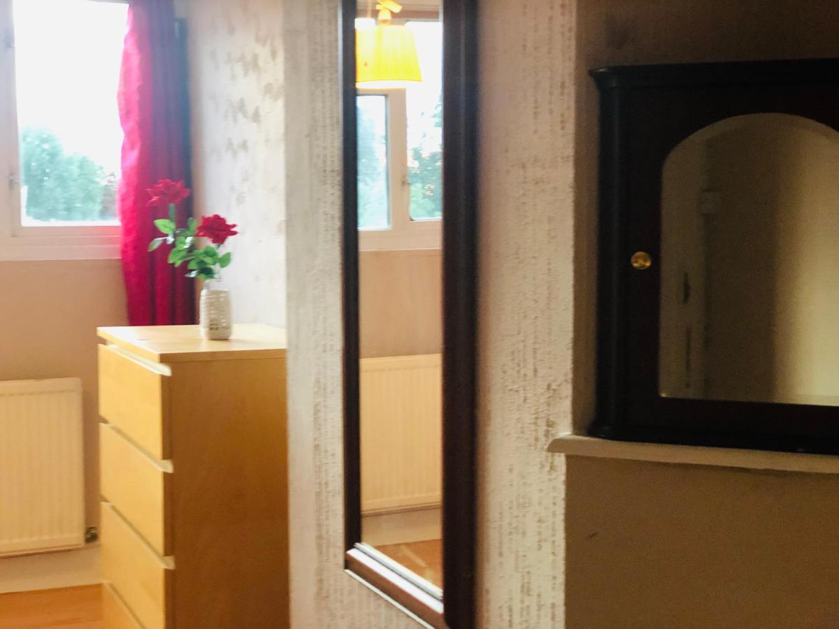 Dach Apartments - Cozy 3 Bed Apartment In Hendon Edgware Exterior photo