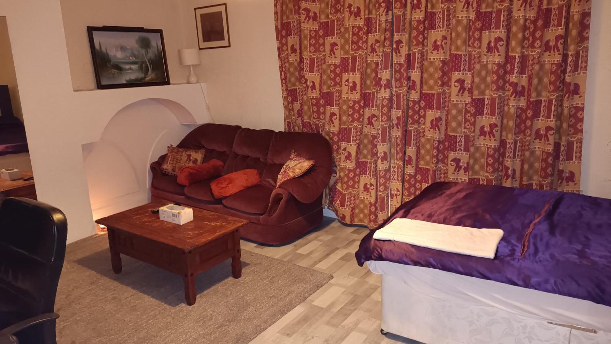 Dach Apartments - Cozy 3 Bed Apartment In Hendon Edgware Room photo